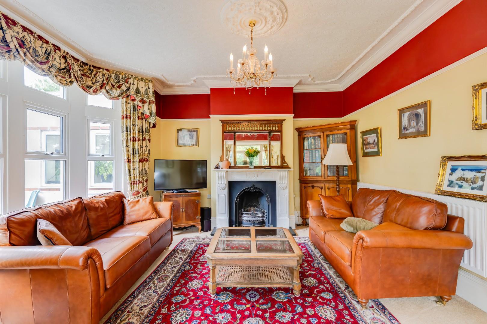 Downside House, Cattery & Equestrian Facilities, Sully Road, Penarth, CF64 2TR